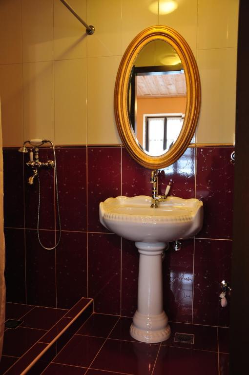 Argyro Guesthouse Nymfaio Room photo